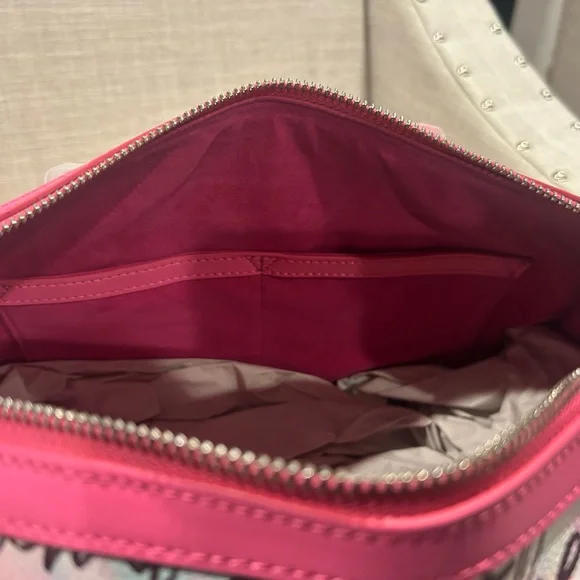 Sassy Jones Dottie Gianna Graffiti Pink “Why Not”Tote - Picture 7 of 8